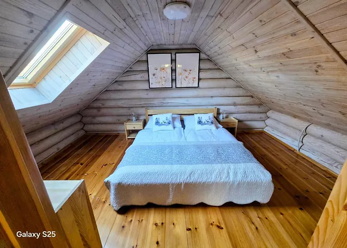 Dom Z Bala Nad Cieminem